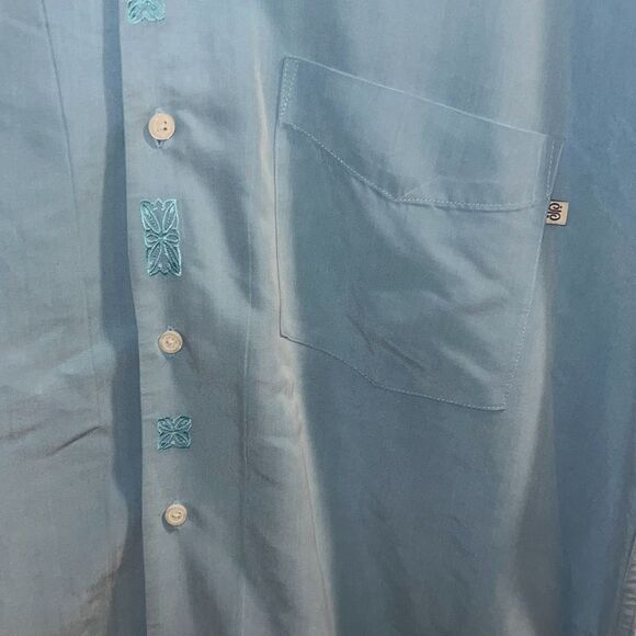 ✨Solitude Button Down Embroidered Short Sleeves Shirt✨ - Picture 5 of 6